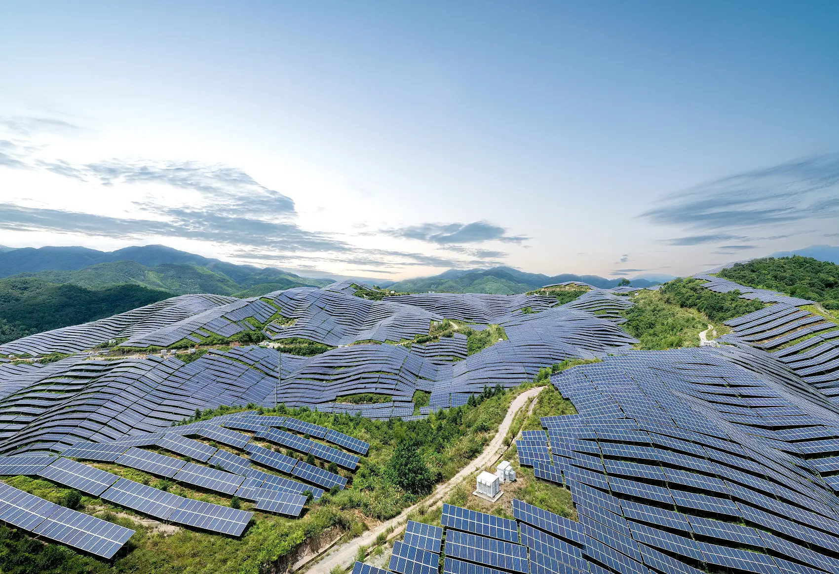 国家统计局：10月光伏设备及元器件制造价格上涨0.6%